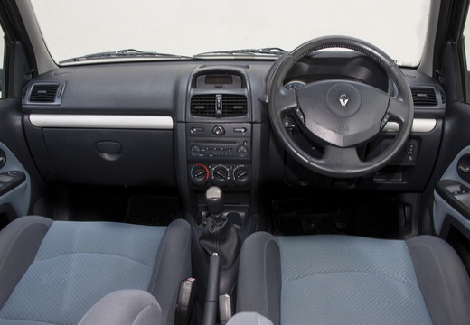 RENAULT Clio II III hatchback czarny tablica rozdzielcza