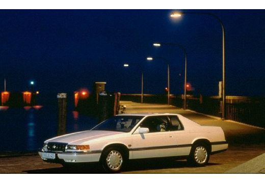 CADILLAC Eldorado 4.6 STD Coupe II 299KM (benzyna)