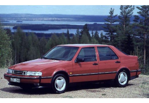 SAAB 9000 CDE 2.0-16 Sedan CD II 130KM (benzyna)