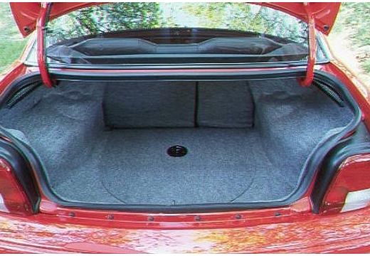 DODGE Neon sedan czerwony jasny przestrzeń załadunkowa