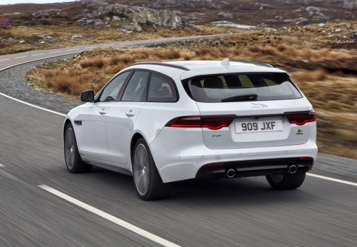 JAGUAR XF Sportbrake II kombi biały tylny lewy