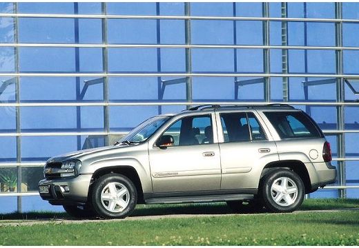 CHEVROLET TrailBlazer 4.2 LS Kombi I 275KM (benzyna)