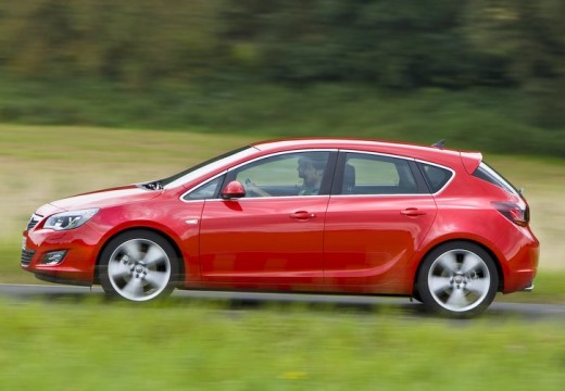 OPEL Astra IV I hatchback czerwony jasny boczny lewy