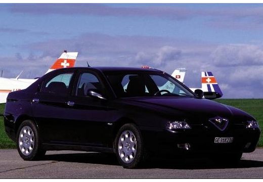ALFA ROMEO 166 I sedan czarny przedni prawy