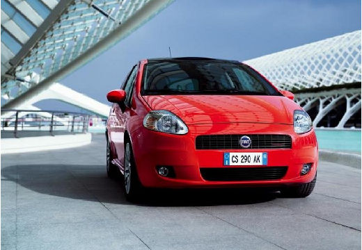FIAT Punto Grande hatchback czerwony jasny przedni prawy