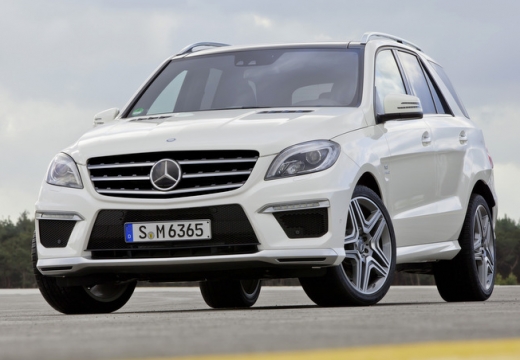 MERCEDES-BENZ ML 63 AMG 4-Matic Kombi 166 5.5 525KM (benzyna)