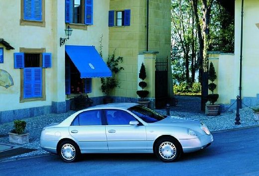 LANCIA Thesis sedan silver grey przedni prawy