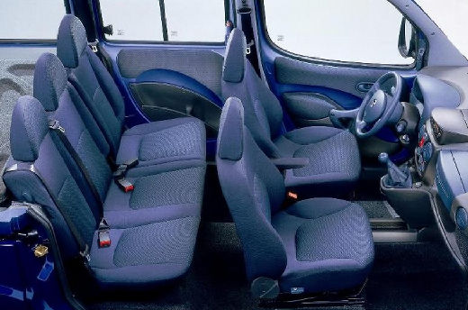 FIAT Doblo I kombi wnętrze