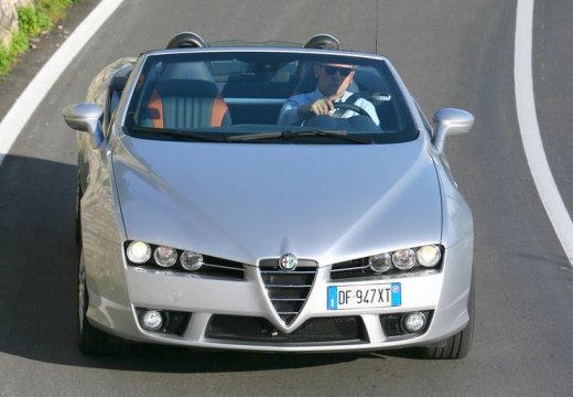 ALFA ROMEO Spider V kabriolet silver grey przedni prawy