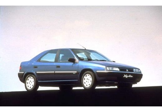 CITROEN Xantia 2.0 16V Activa Hatchback I 132KM (benzyna)