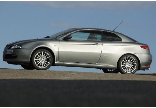 ALFA ROMEO GT coupe silver grey przedni lewy