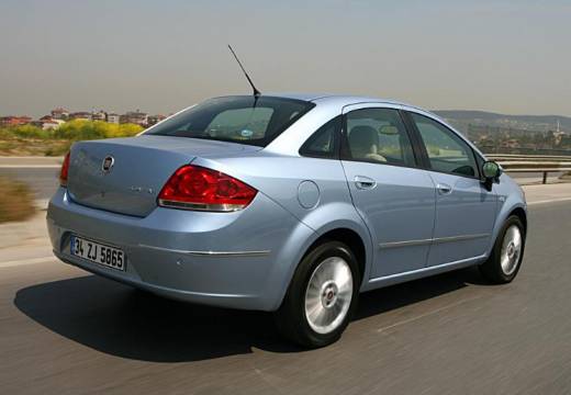 FIAT Linea I sedan niebieski jasny tylny prawy