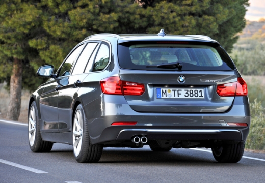 BMW Seria 3 Touring F31 I kombi silver grey tylny lewy