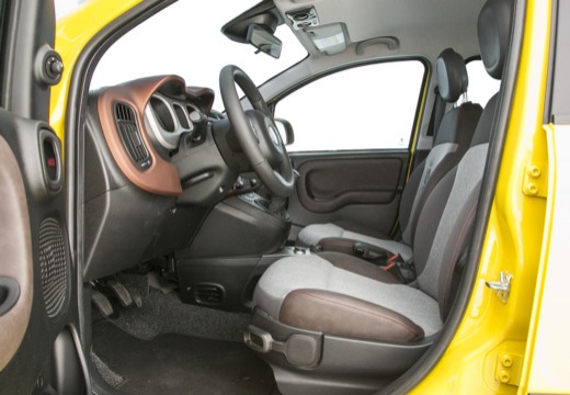 FIAT Panda III hatchback żółty wnętrze