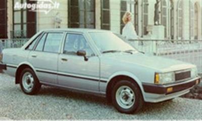 DAIHATSU Charmant