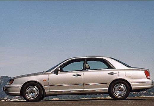 HYUNDAI XG I sedan silver grey boczny lewy