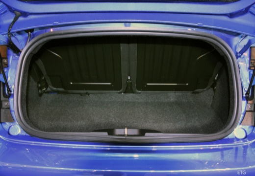 FIAT 500 C II kabriolet przestrzeń załadunkowa