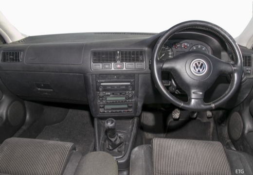 VOLKSWAGEN Golf IV hatchback tablica rozdzielcza