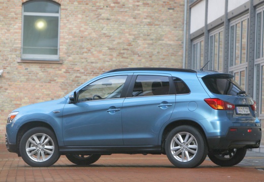 MITSUBISHI ASX I hatchback niebieski jasny tylny lewy