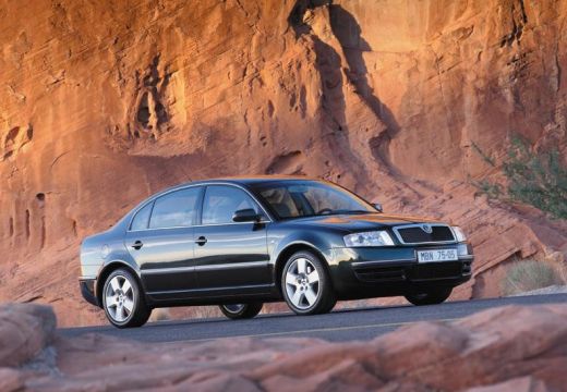 SKODA Superb 1.8T Ambiente Tiptr. Sedan II 150KM (benzyna)