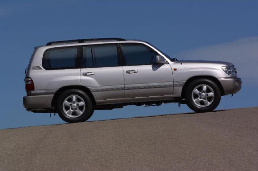 Toyota Land Cruiser 100 II kombi silver grey boczny prawy