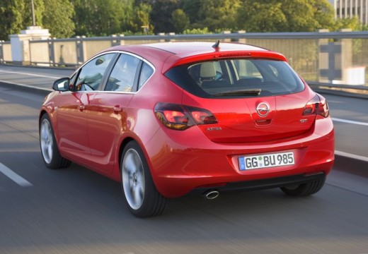 OPEL Astra IV I hatchback czerwony jasny tylny lewy