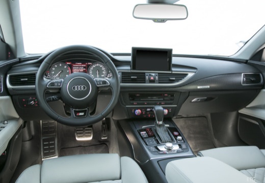 AUDI A7 Sportback II hatchback tablica rozdzielcza