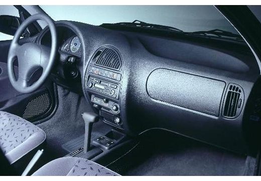 CITROEN Saxo hatchback tablica rozdzielcza