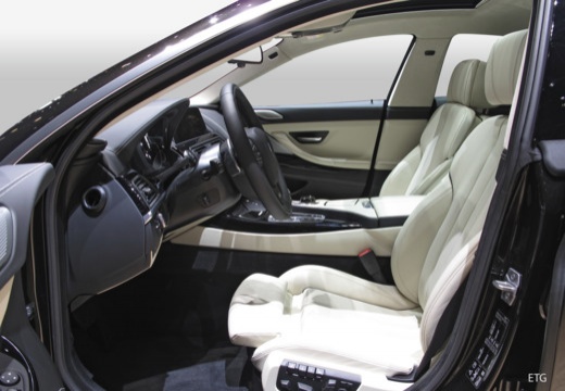 BMW Seria 6 sedan wnętrze