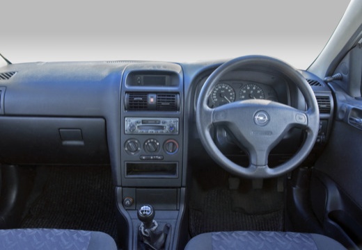 OPEL Astra II hatchback tablica rozdzielcza