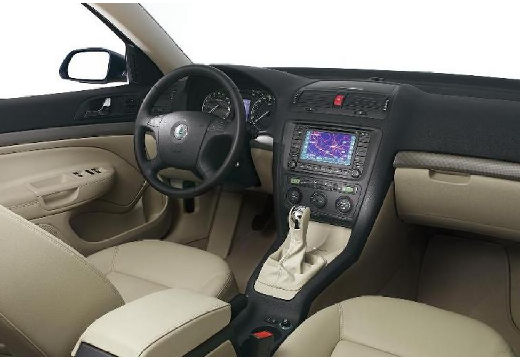 SKODA Octavia Hatchback II I