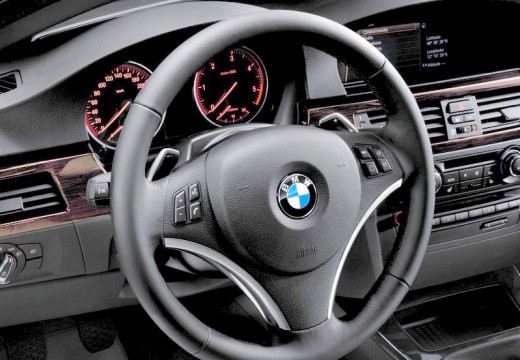 BMW Seria 3 E92 II coupe tablica rozdzielcza