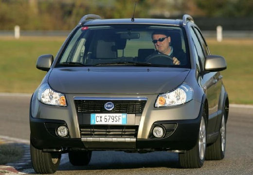FIAT Sedici I kombi zielony przedni lewy