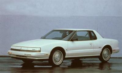OLDSMOBILE Toronado