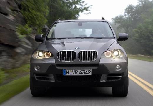 BMW X5 kombi silver grey przedni