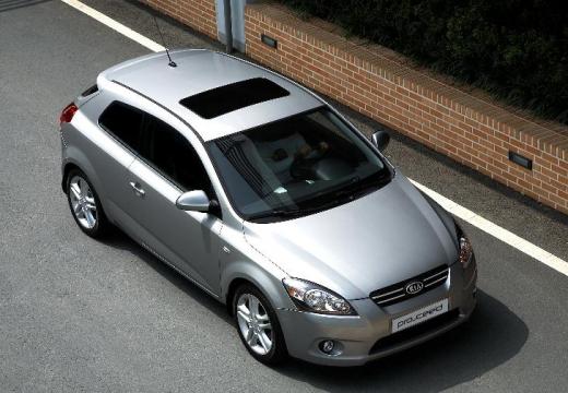 KIA Ceed Proceed II hatchback silver grey górny przedni