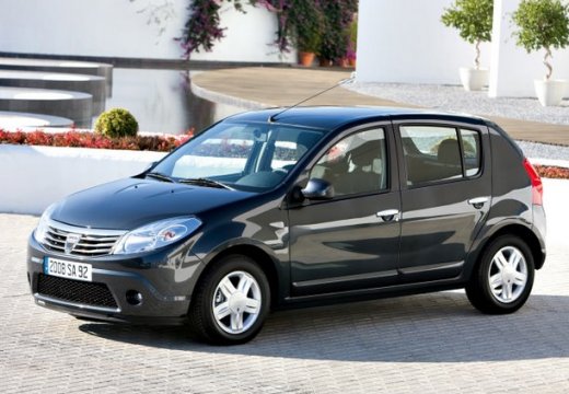 DACIA Sandero 1.5 dCi Laureate BL2 Hatchback I 90KM (diesel)