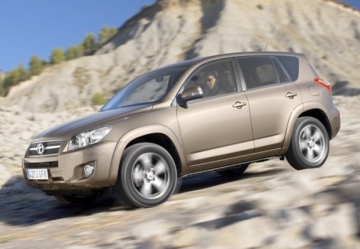 Toyota RAV4 V kombi beige przedni lewy