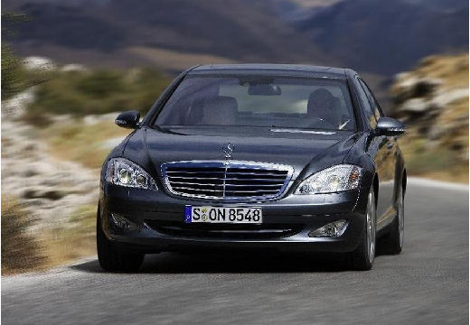 MERCEDES-BENZ Klasa S W 221 I sedan szary ciemny przedni lewy