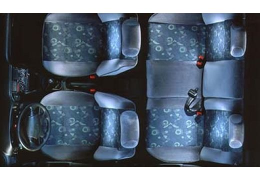 SEAT Ibiza II hatchback wnętrze
