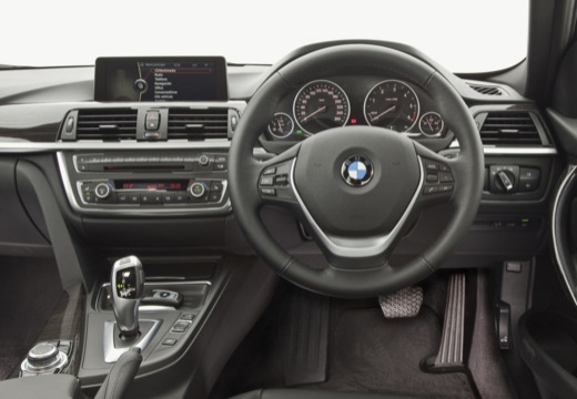 BMW Seria 3 F30 sedan szary ciemny tablica rozdzielcza
