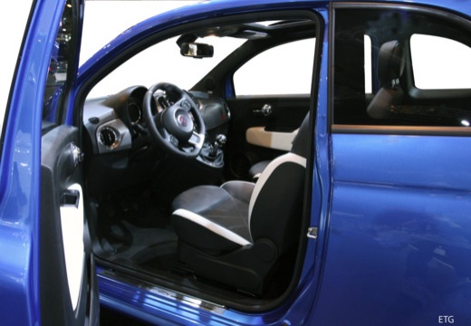 FIAT 500 C II kabriolet wnętrze
