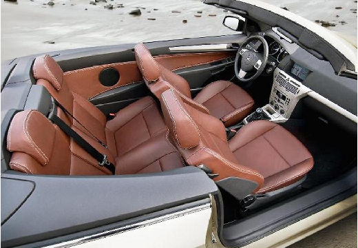 OPEL Astra kabriolet silver grey wnętrze
