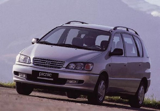 Toyota Picnic van silver grey przedni lewy