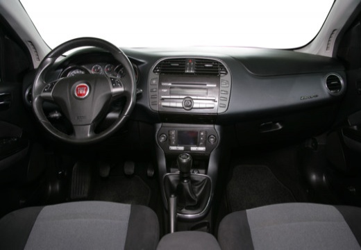FIAT Bravo II hatchback czarny tablica rozdzielcza