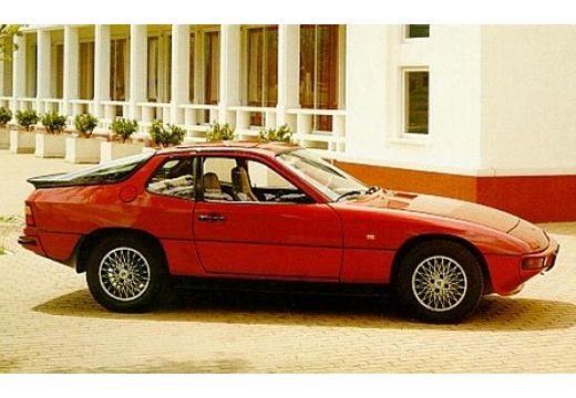 PORSCHE 924 Coupe