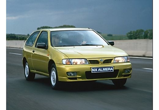 NISSAN Almera I hatchback żółty przedni prawy