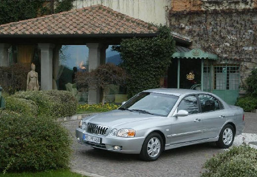 KIA Magentis II sedan silver grey przedni lewy
