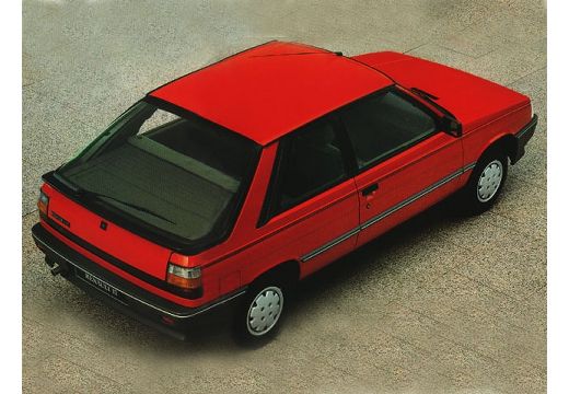 RENAULT R11 Hatchback