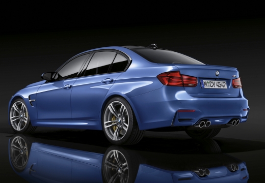BMW Seria 3 F30/F80 sedan niebieski jasny tylny prawy